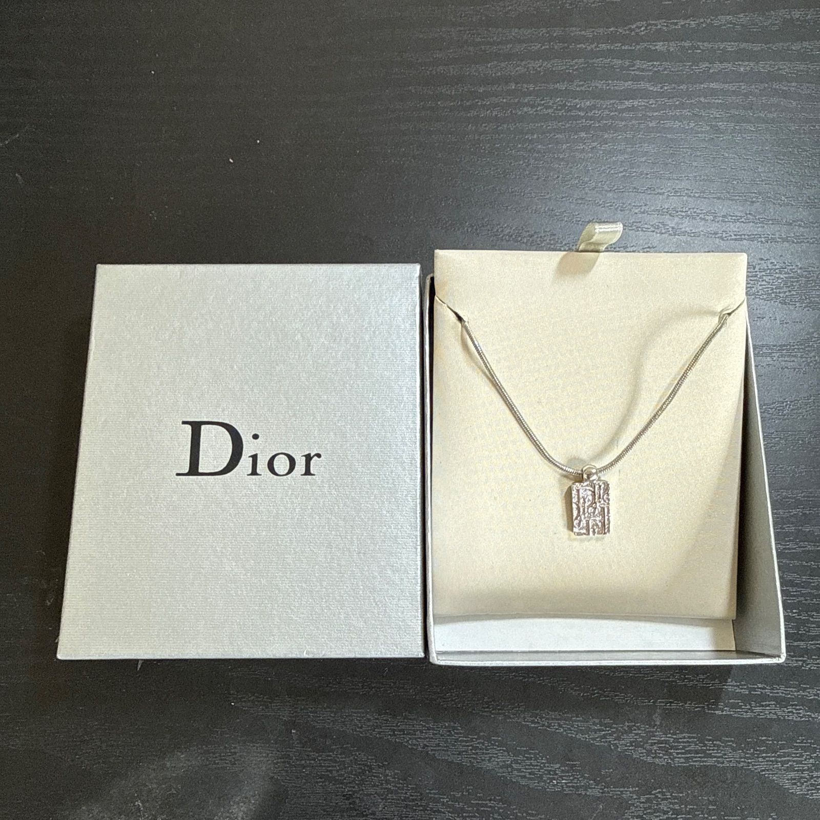 Christian Dior クリスチャンディオール ラインストーン付きトロッター