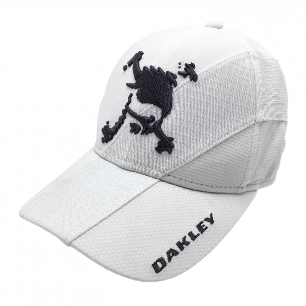 【美品】オークリー キャップ 白×ダークグレー 立体スカル  ONE SIZE(58)   ゴルフウェア Oakley