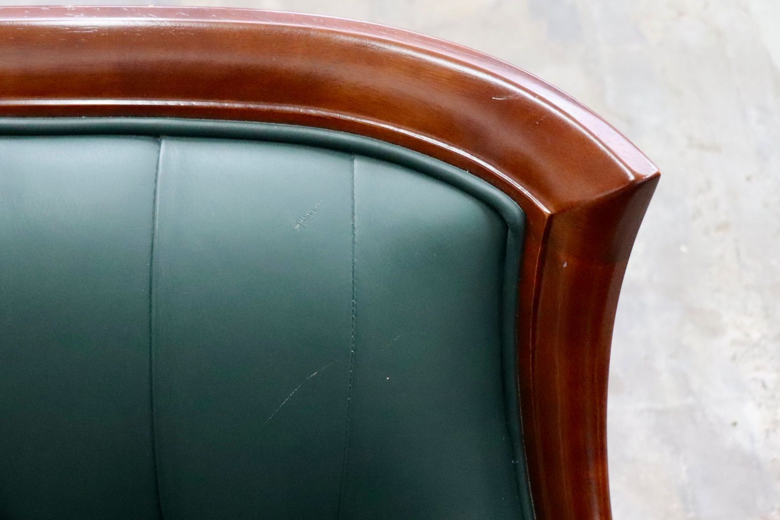 メリル ２人掛けソファ