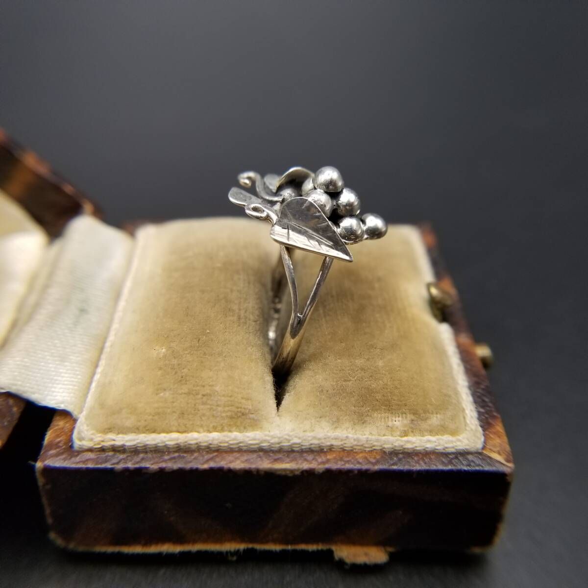 メキシコ 925 シルバー 葡萄の房 立体彫刻 ヴィンテージ フルーツ