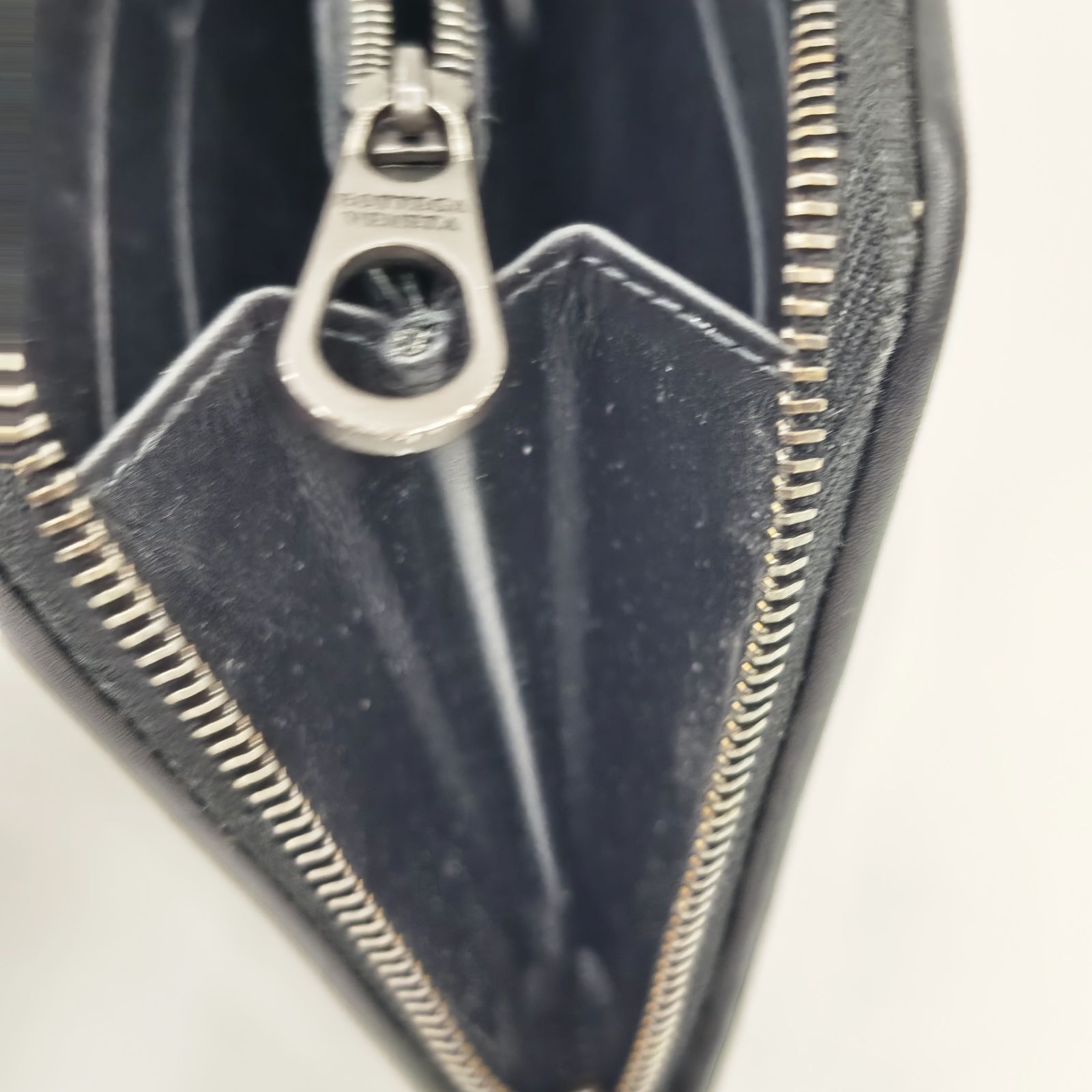 中古】BOTTEGA VENETA 510643 V47W1 1275 イントレチャート 長財布 黒 
