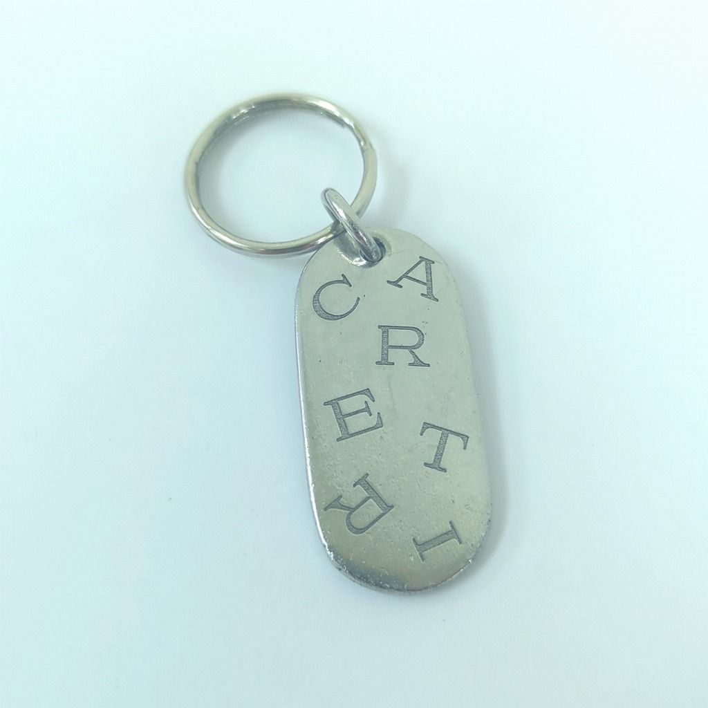 Cartier カルティエ キーリング キーホルダー シルバー ロゴ プレート