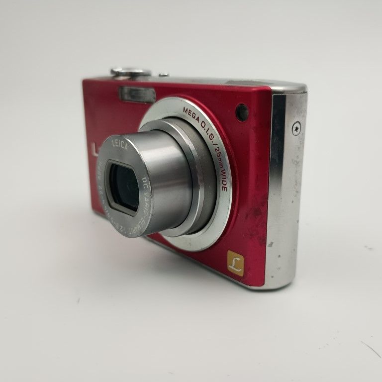 Panasonic LUMIX DMC-FX40 赤 コンパクトデジタルカメラ 〇 - メルカリ