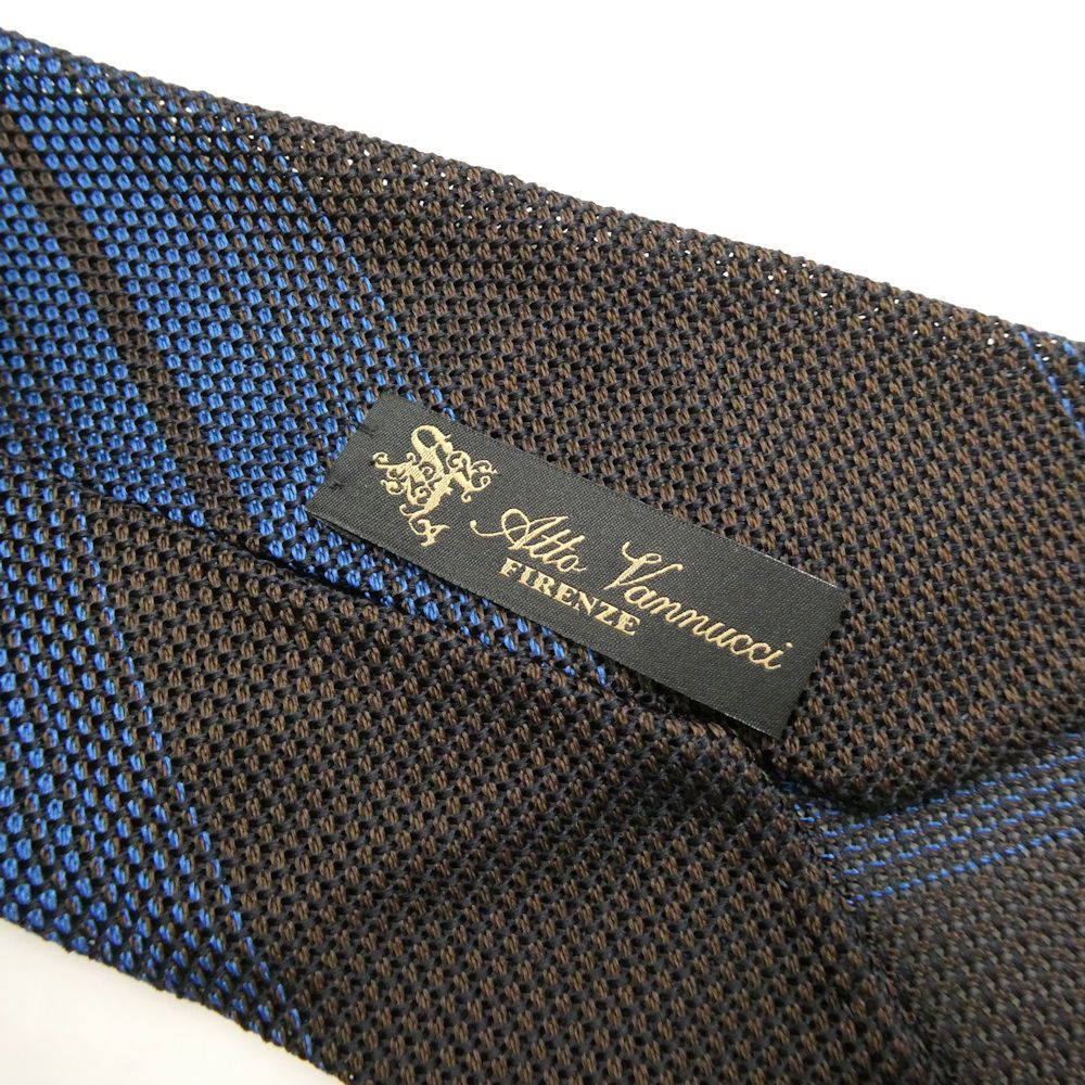 美品 Atto Vannucci アット ヴァンヌッチ ネクタイ シルク100％ メンズ AY7620 美品 Atto Vannucci アット ヴァンヌッチ ネクタイ シルク100％ メンズ