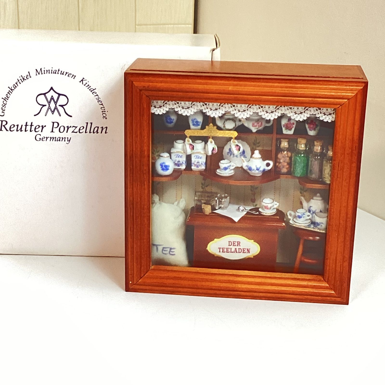 ロイターポーセリン ReutterPorzellan ミニチュア ティーショップ …e.s