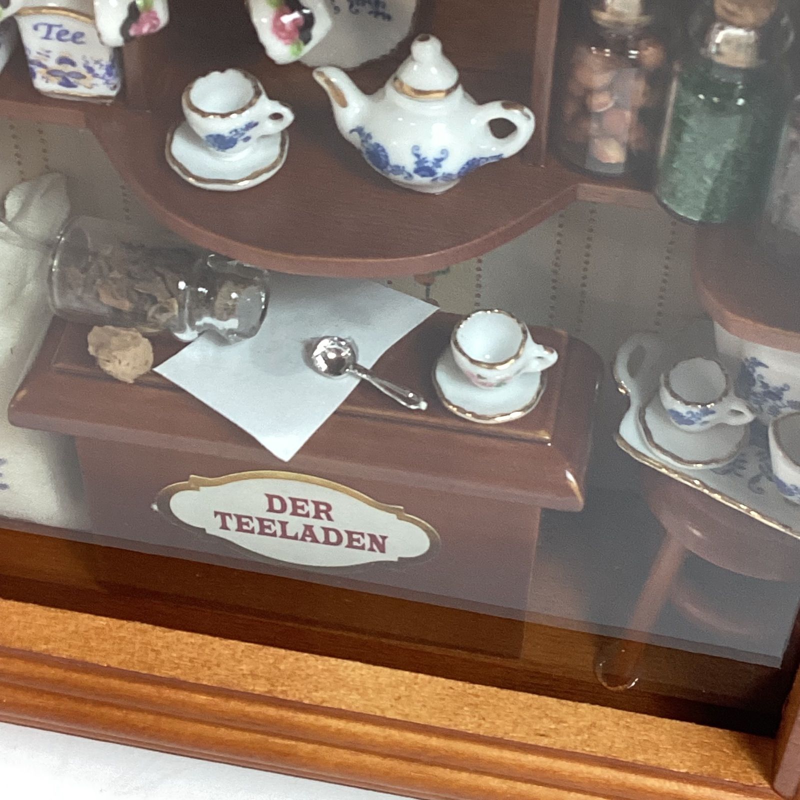 ミニチュア陶器置物 ロイター・ポーセリン ロイターポーセリン ReutterPorzellan ミニチュア ティーショップ …e.s