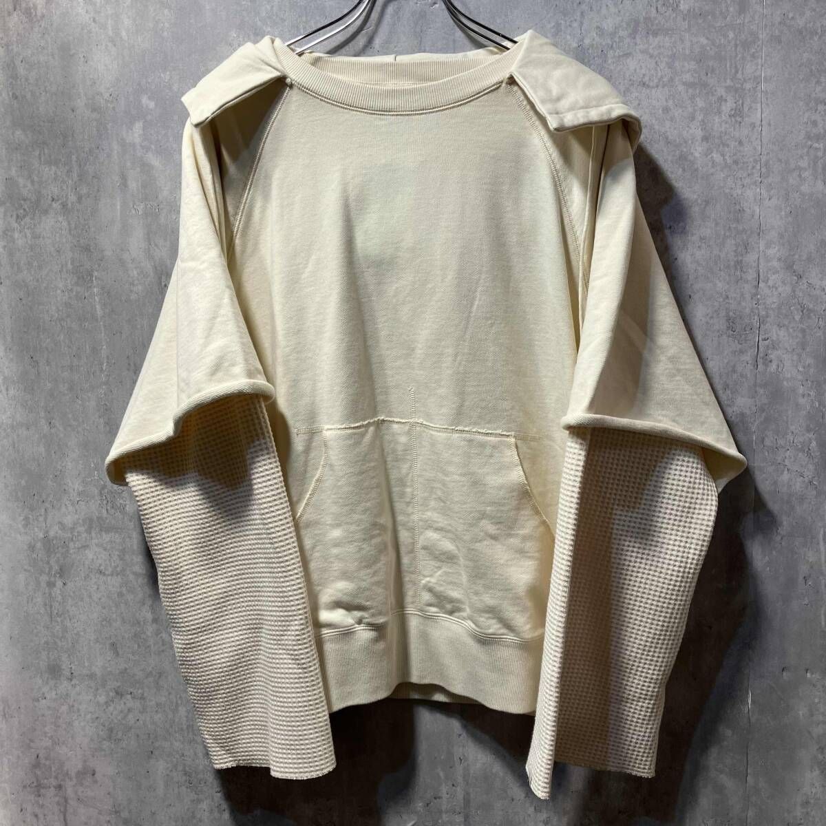 ATEEZ サン VR 入場特典 ホログラム トレカ カードホルダー付 人気 限定