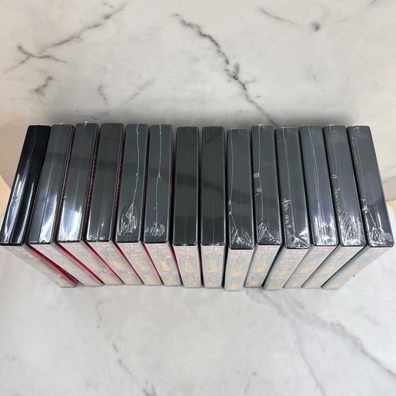 DVDで見る世界名作映画 DVD10枚組 1~14巻 全巻セット - メルカリ