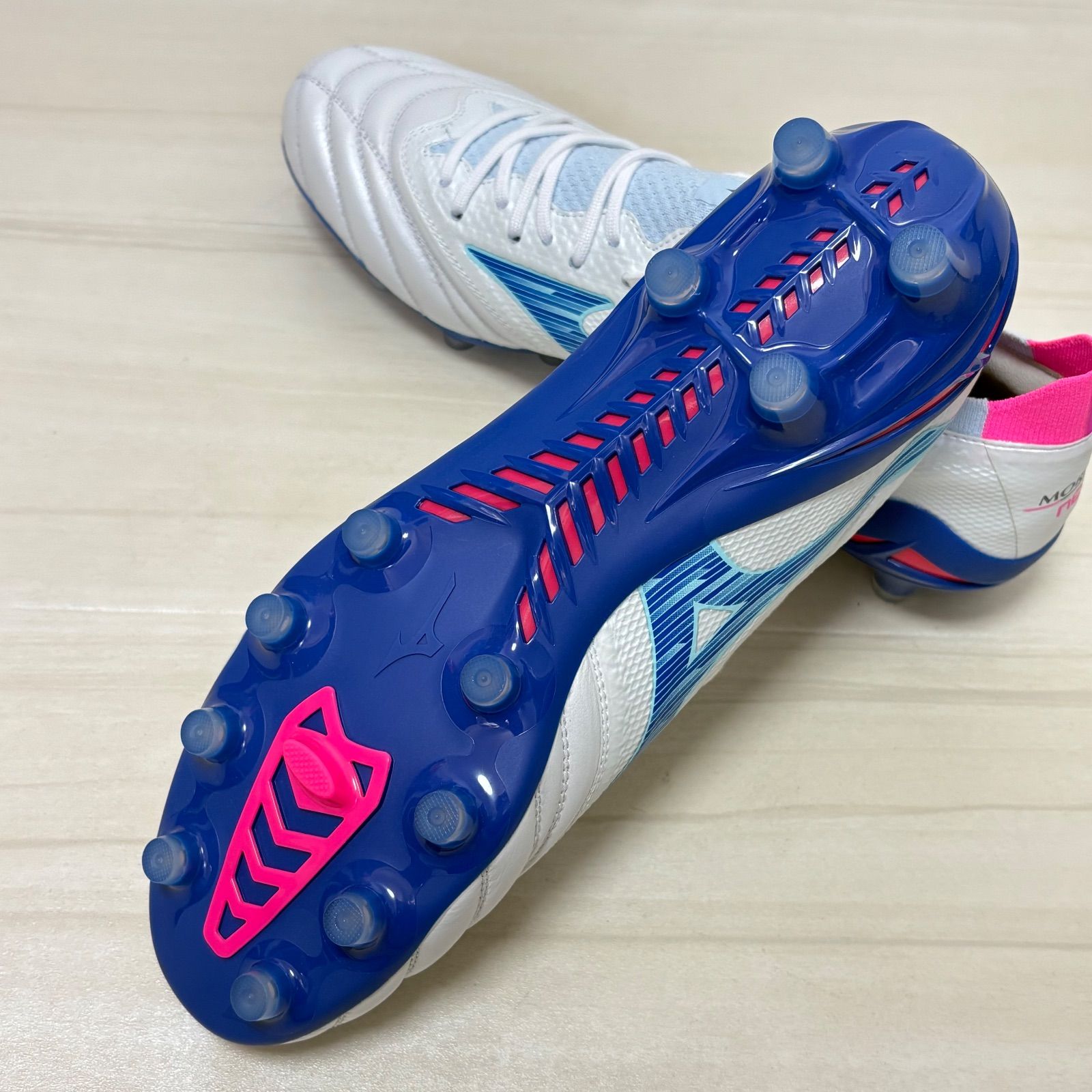 MIZUNO ミズノ モレリアネオ4β エリート アーバンエレクトリックパック