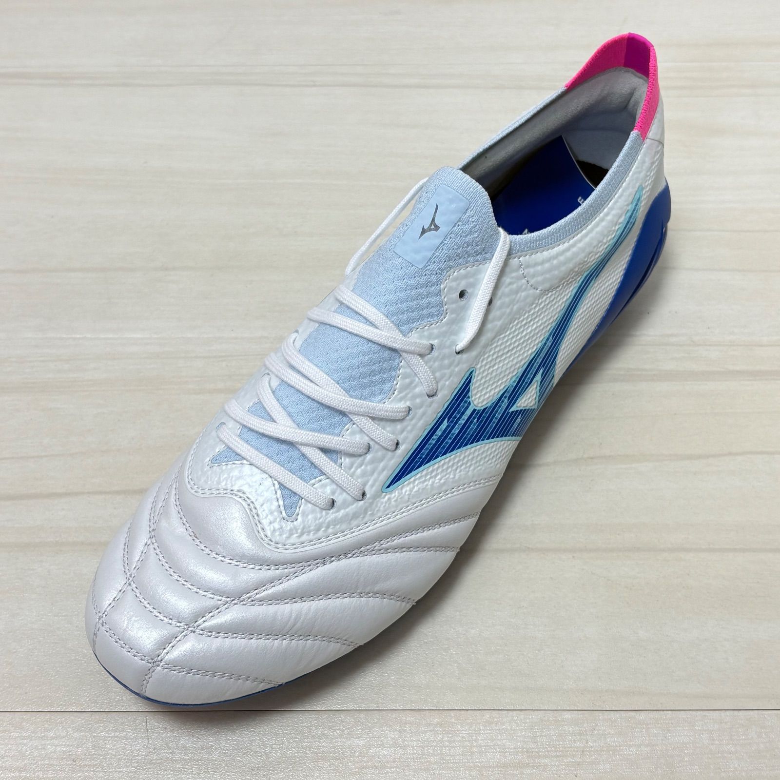 MIZUNO ミズノ モレリアネオ4β エリート アーバンエレクトリックパック