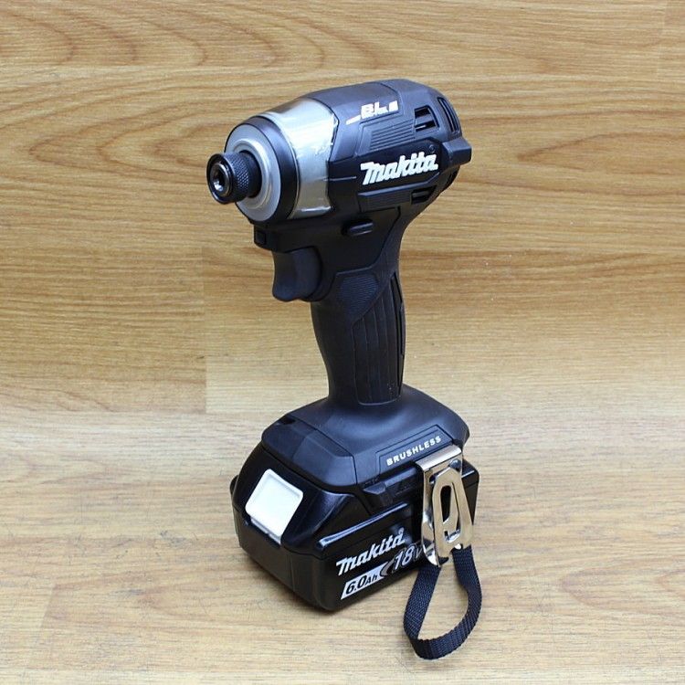 Makita マキタ 18 V充電式インパクトドライバー バッテリー 充電器セット