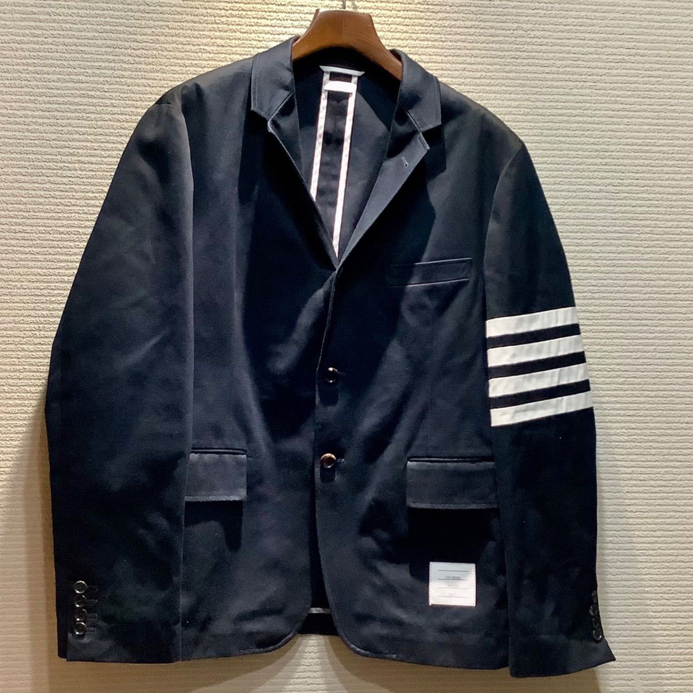 現行品 トムブラウン THOM BROWNE 4BAR 3B テーラードジャケット 紺 白
