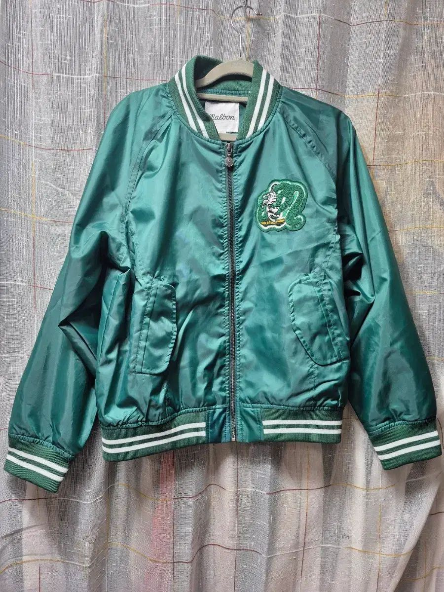 c174 ディスカウント 建水 唐銅 唐草彫 藤井宗喜 鵬雲斉好写 木箱