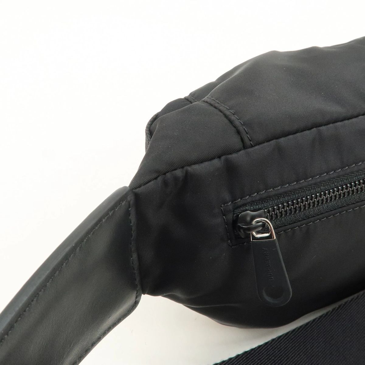 美品】BURBERRY バーバリー ノバ チェック ナイロン ウエストバッグ