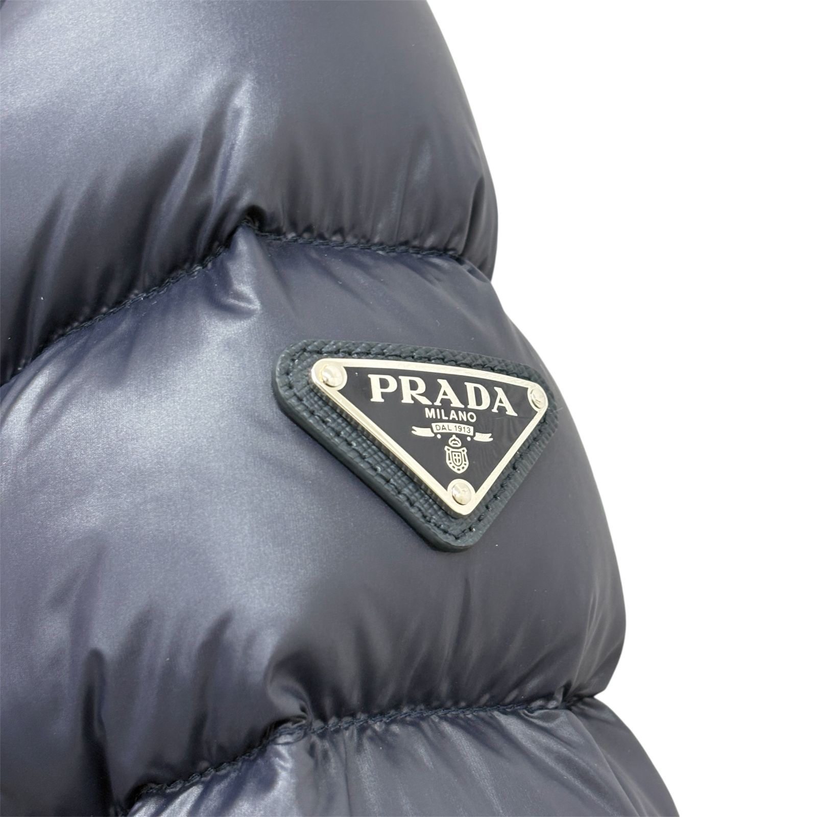 プラダ PRADA】ダウンジャケット ブルゾン トライアングルロゴ 三角 