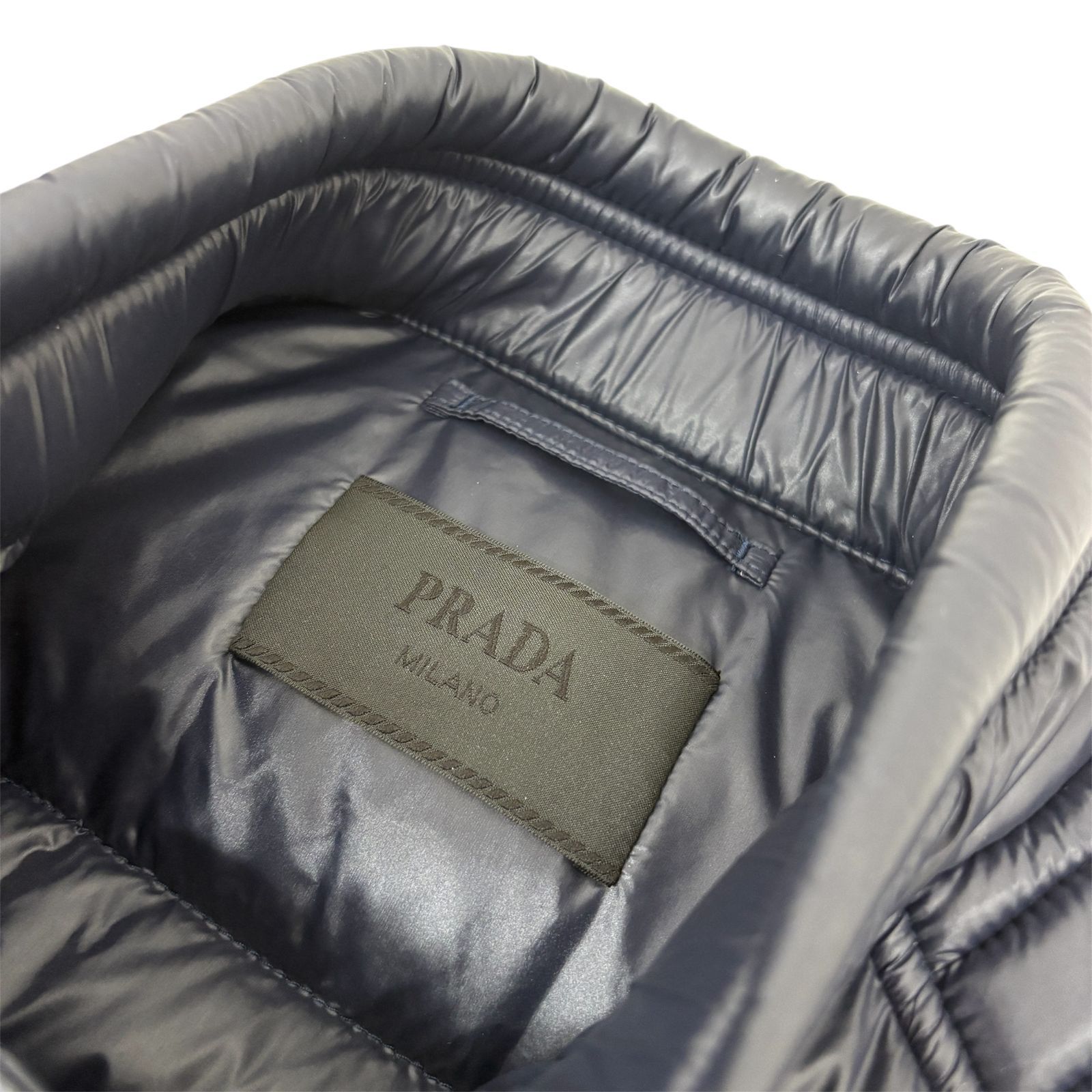 プラダ PRADA】ダウンジャケット ブルゾン トライアングルロゴ 三角 