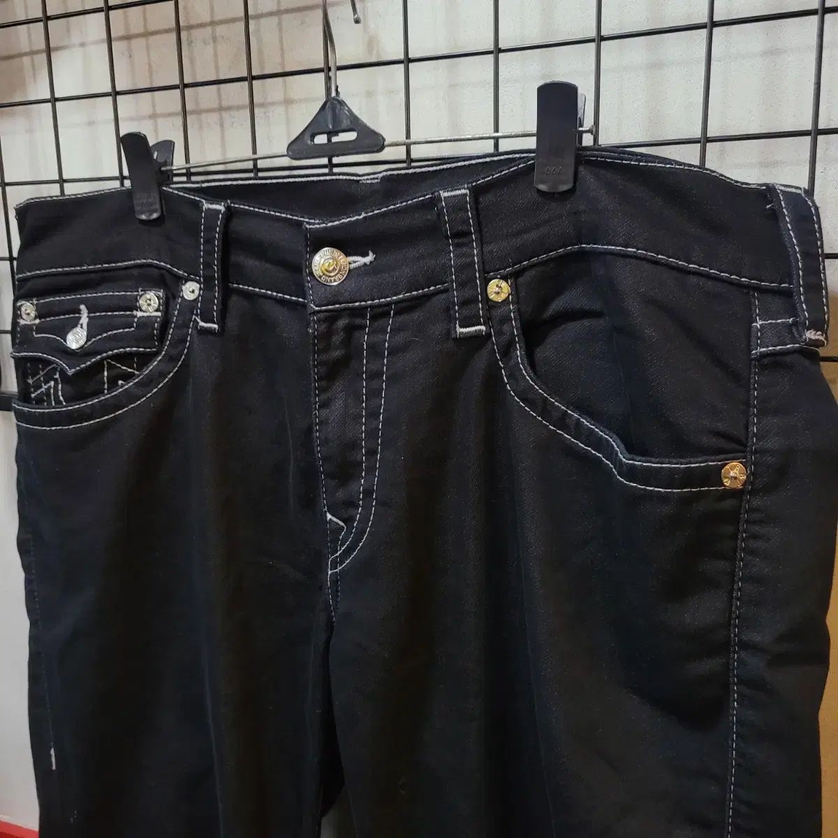 正規品 TRUE RELIGION ブラック ジーン デニムパンツ 【公式通販】