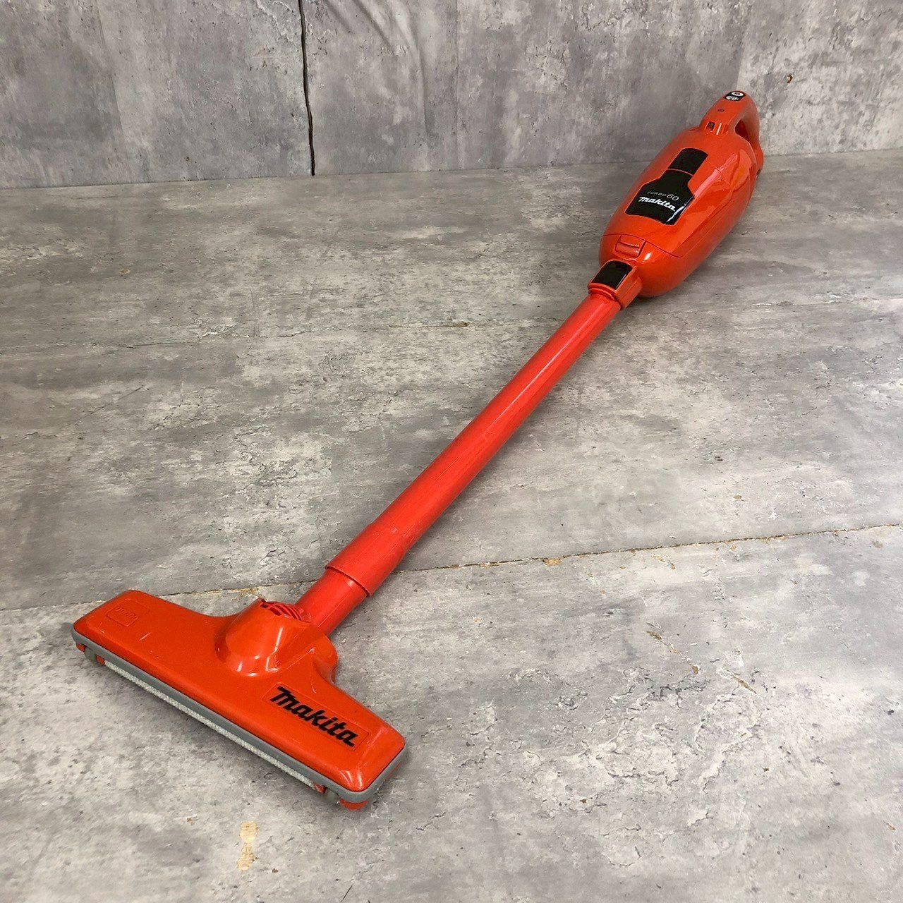 makita マキタ ターボ60 CL113FDW オレンジ 充電式クリーナー - メルカリ