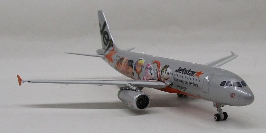 フェニックス 1/400 04101 A320-200 VH-VQG【B】krt100321m - メルカリ