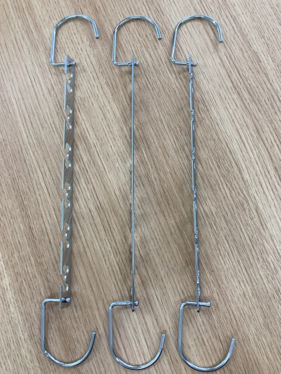 Metal Wonder Hanger [ Bundle of 4 ]