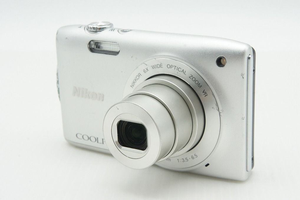 Nikon ニコン COOLPIX S3300 コンパクトデジタルカメラ シルバー