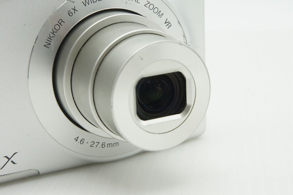 Nikon ニコン COOLPIX S3300 コンパクトデジタルカメラ シルバー