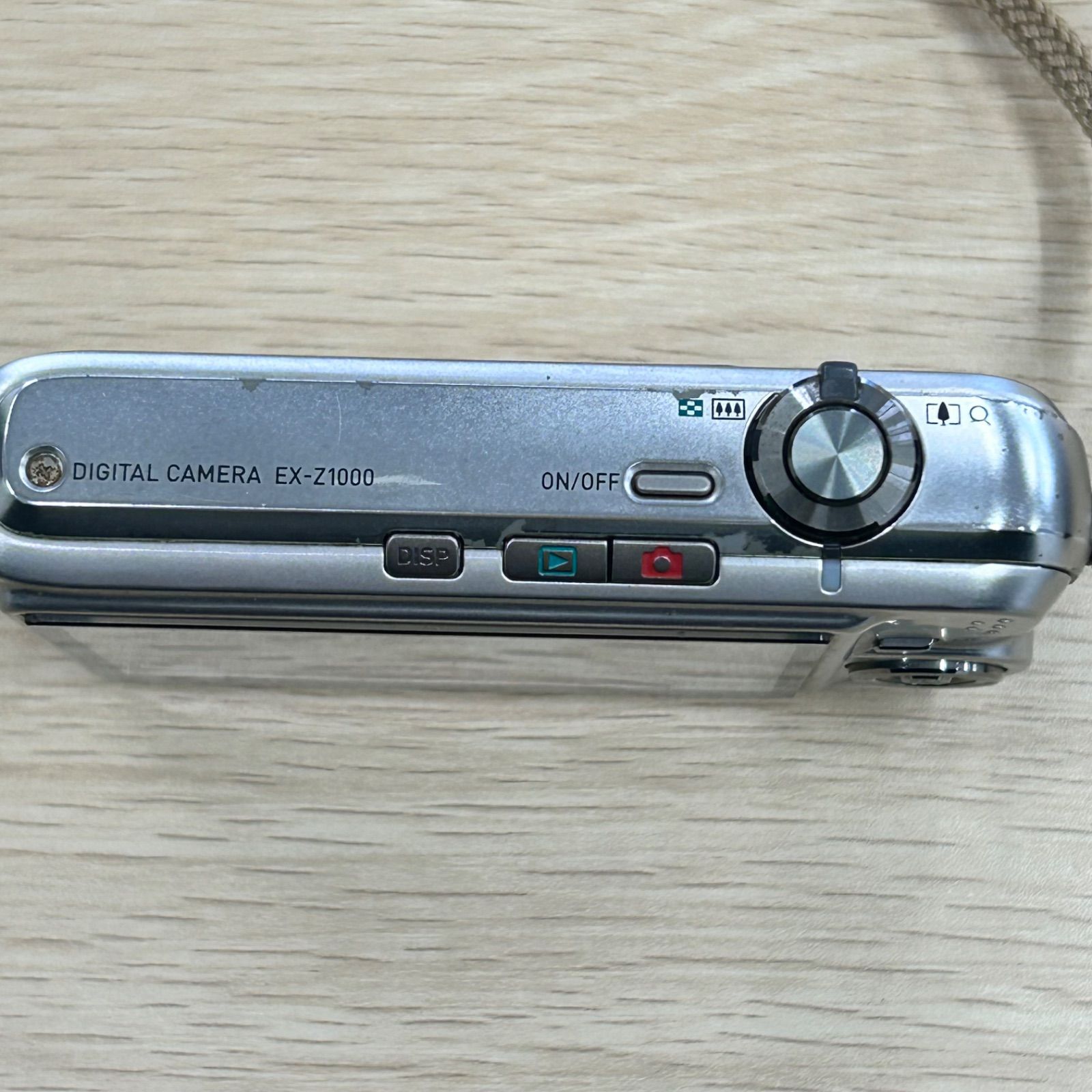 CASIO EXILIM EX-Z1000 カシオ デジカメ シルバー - メルカリ