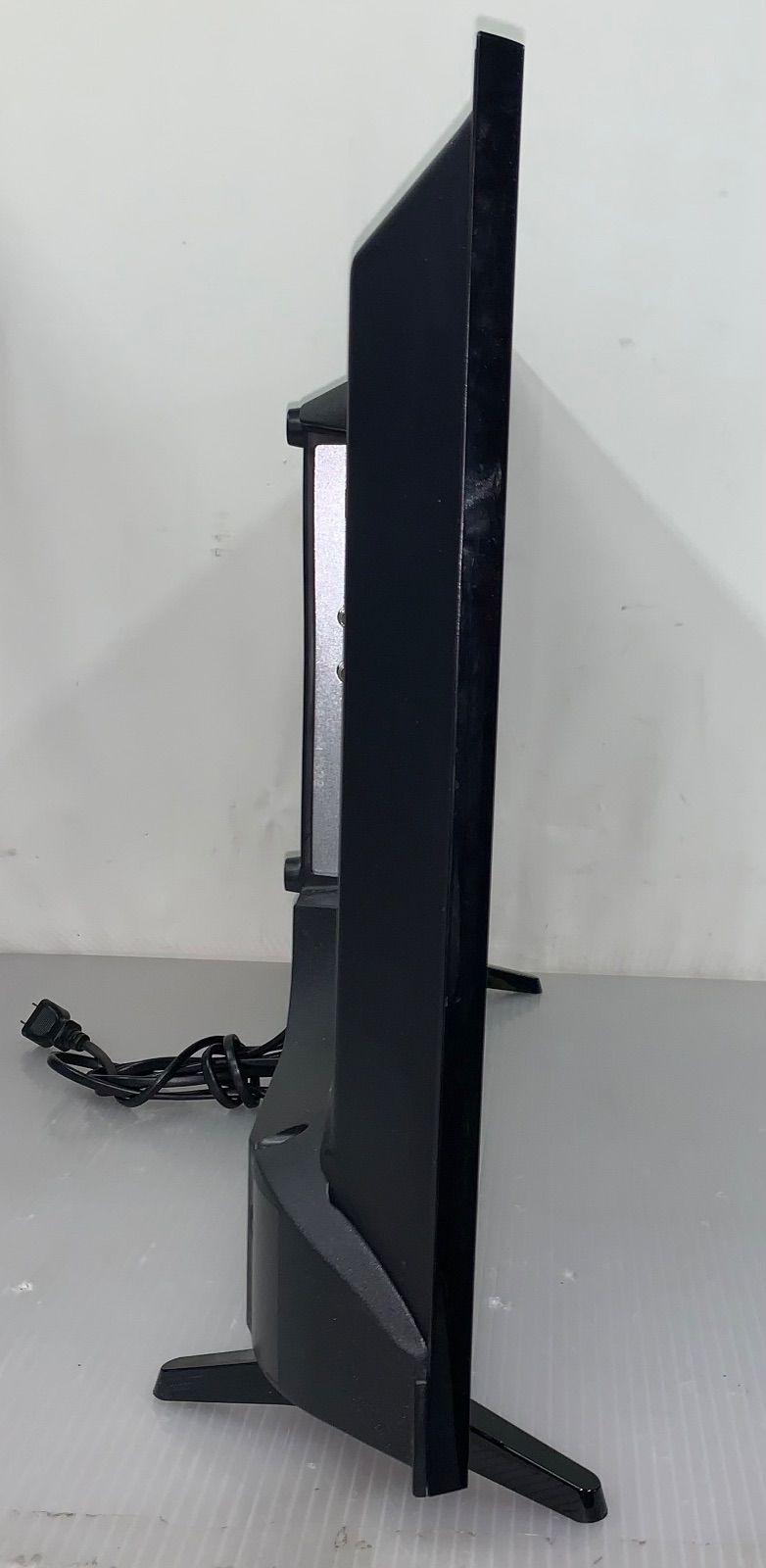 1s13. Hisense 32型 LED液晶テレビ 32BK1 2020年製 - メルカリ