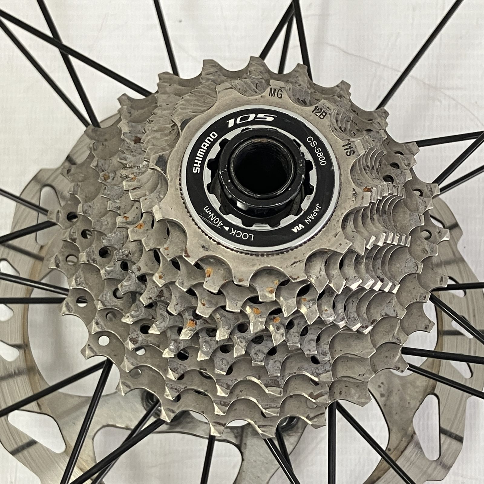 FULCRUM Racing 900 DB ホイール 23×622 / 28 ディスクブレーキ 中古