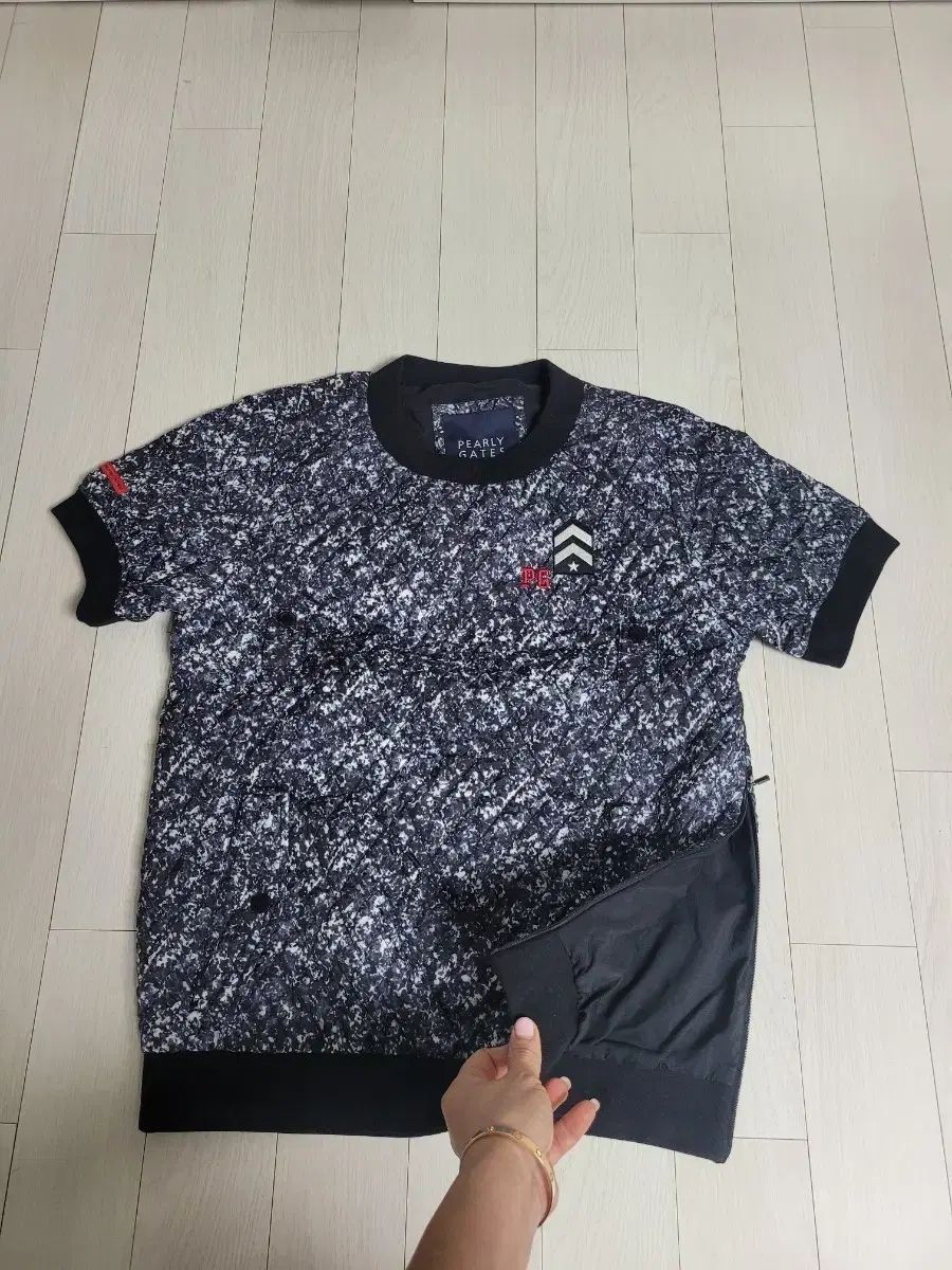 正規品 パーリーゲイツ ダウン 機能性 防風 シャツ - メルカリ