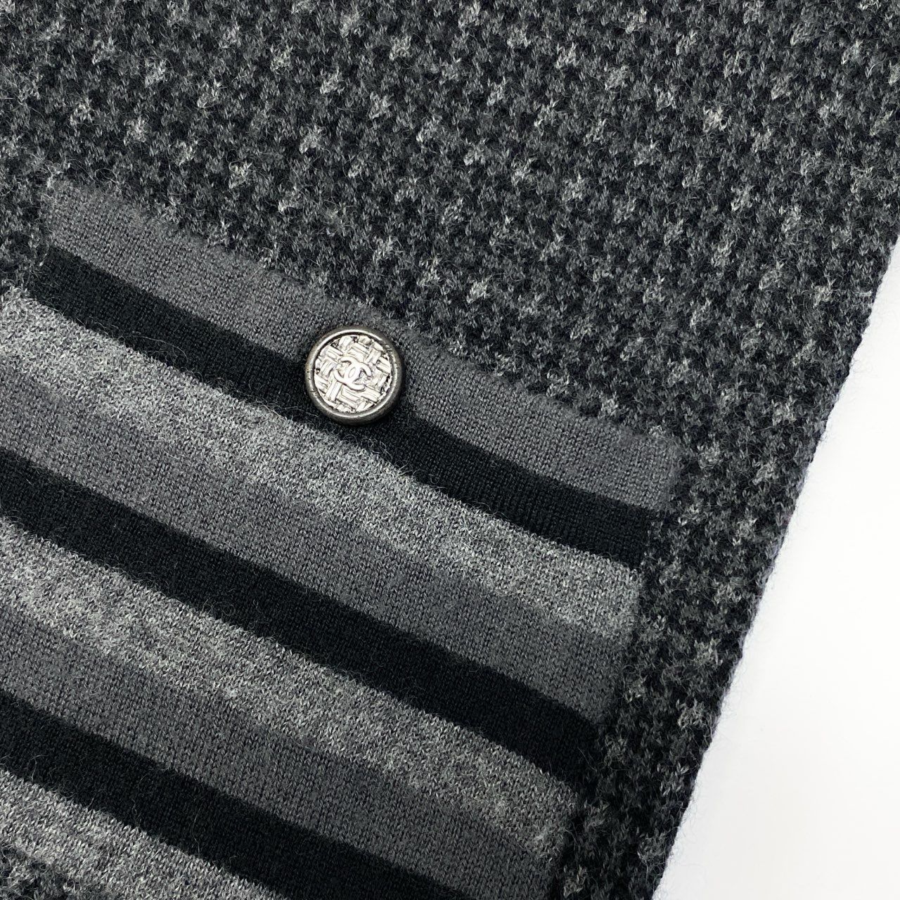 38a15 CHANEL シャネル ココマークボタン ボーター カシミヤセーター  