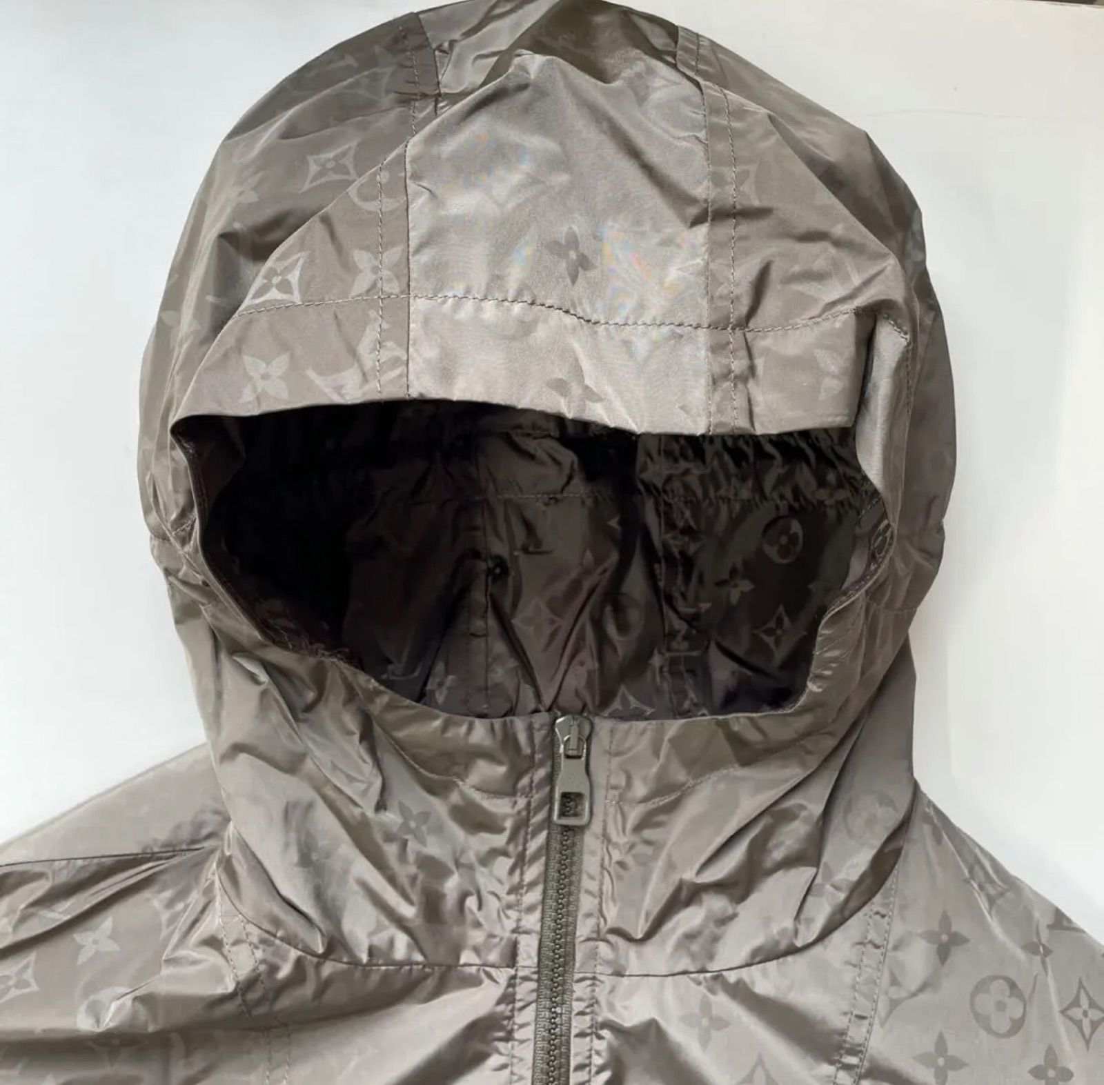 LOUIS VUITTON ルイヴィトン ミッドレングス モノグラムウィンド