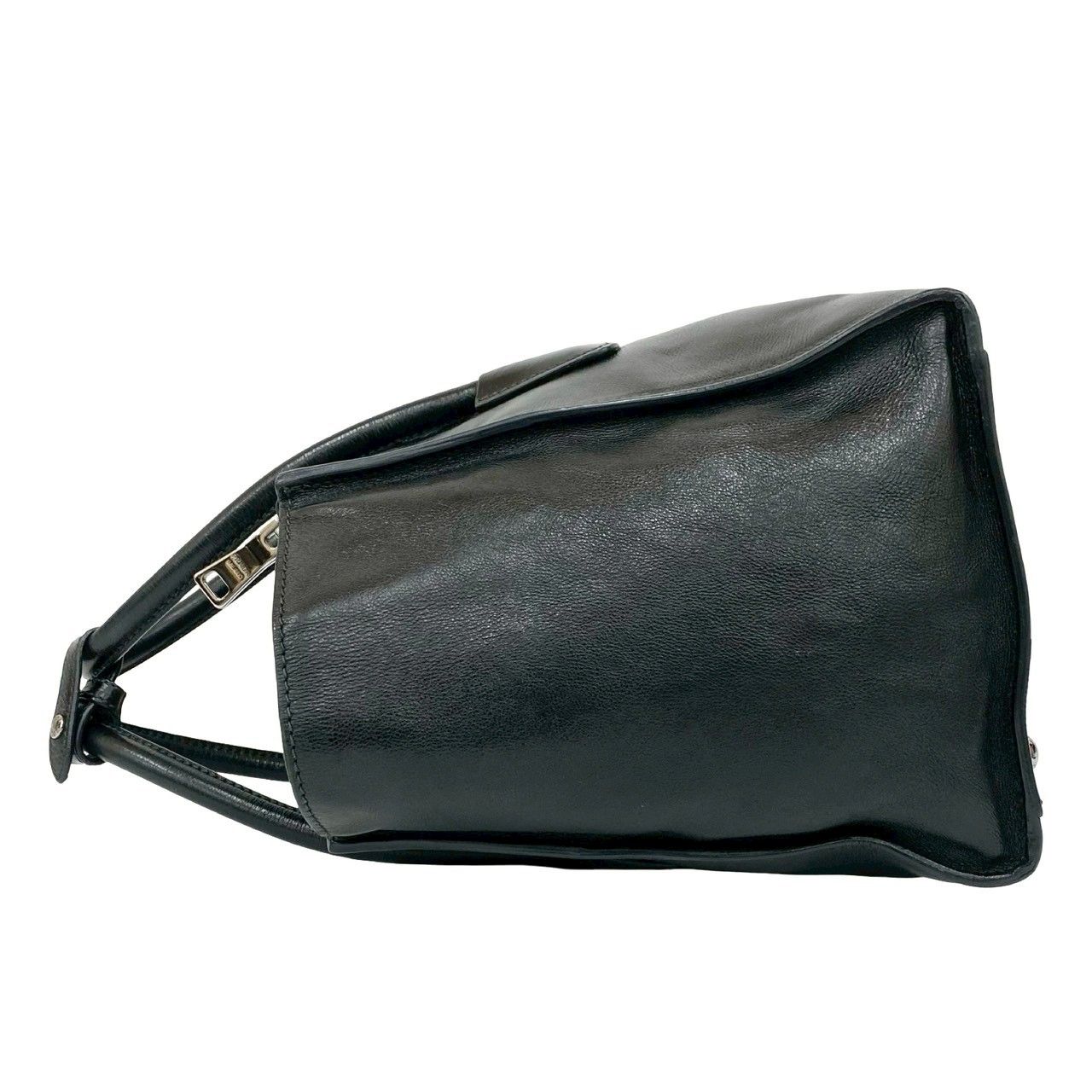 極 美品 希少品 PRADA プラダ 三角ロゴ トライアングルロゴ 金具