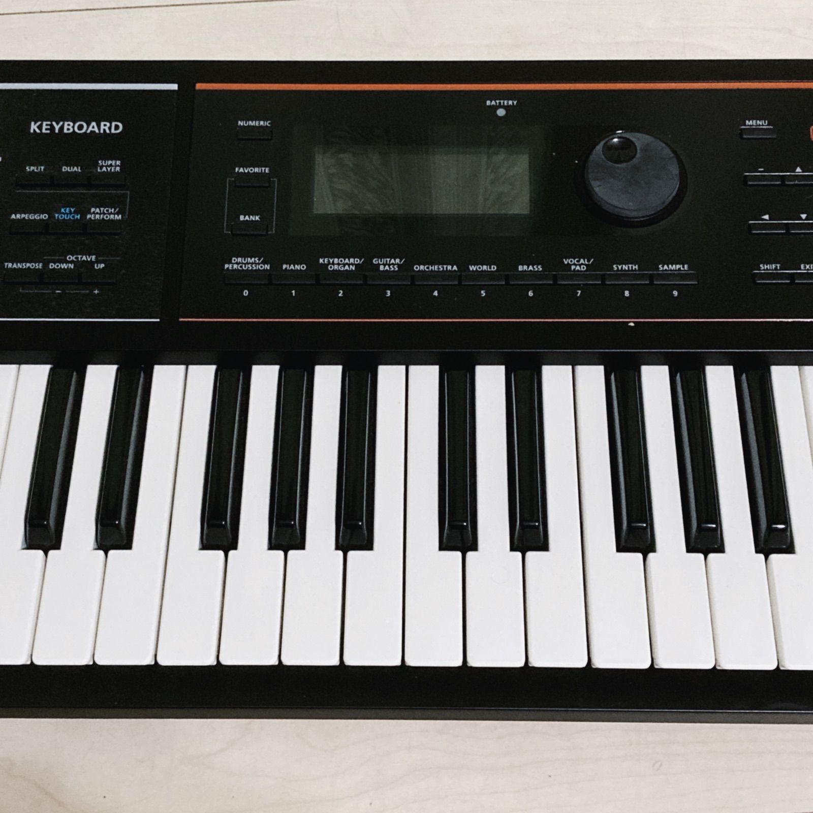 Roland JUNO-DS61 シンセサイザー 61鍵 ソフトケース付き 61qPwEpvMuL._AC_UF350,