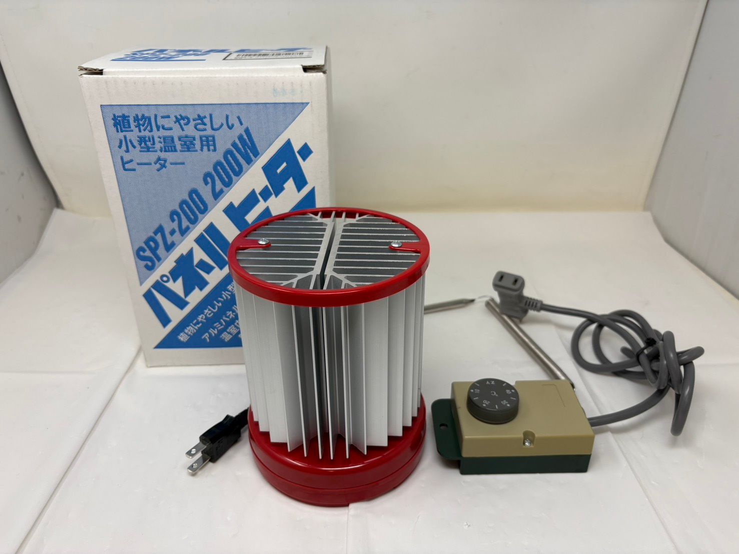 ◇昭和精機 パネルヒーター SPZ-200 NS200 小型温室用 箱付き 中古