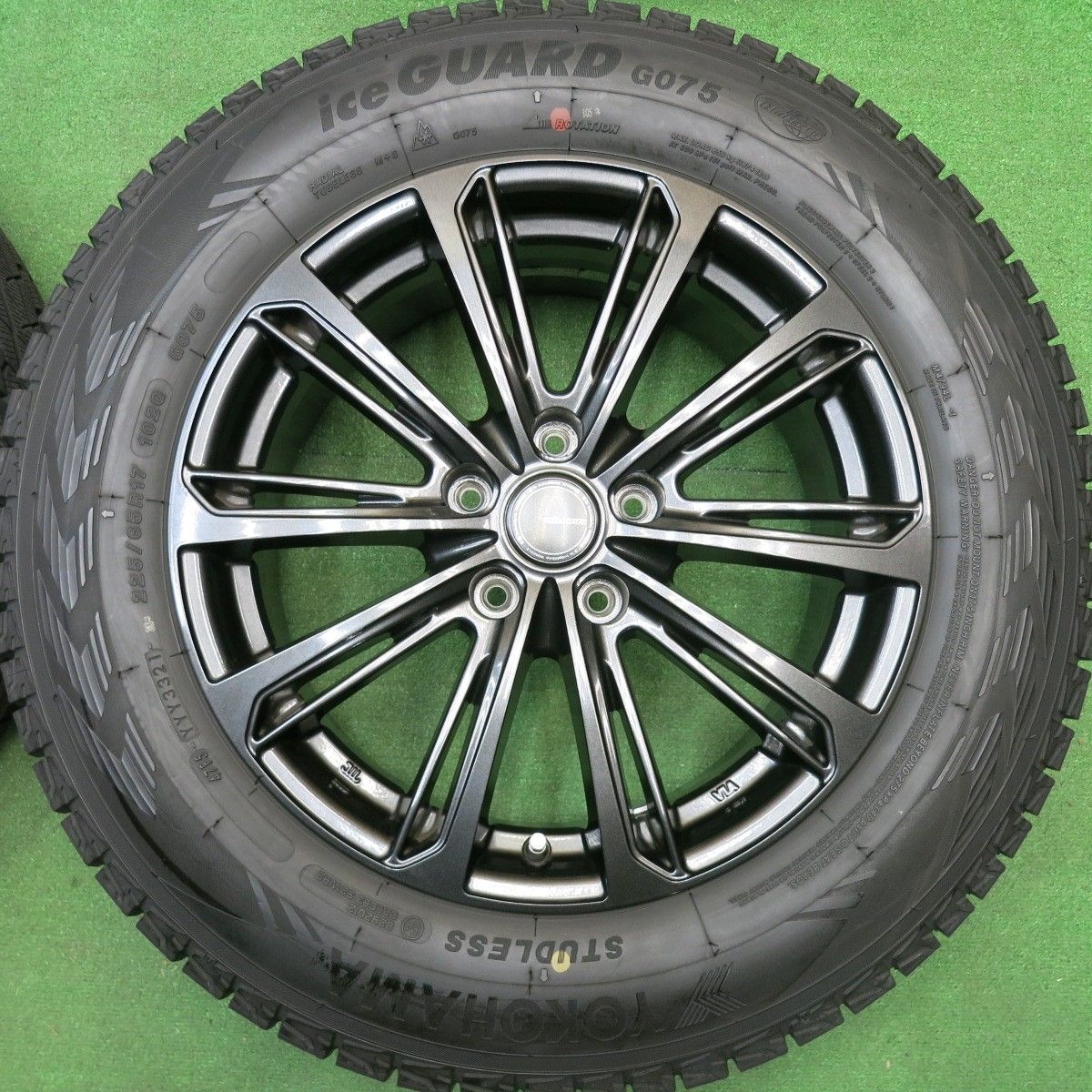 バリ溝！キレイ！9.5分☆スタッドレス 225/65R17 ヨコハマ アイス