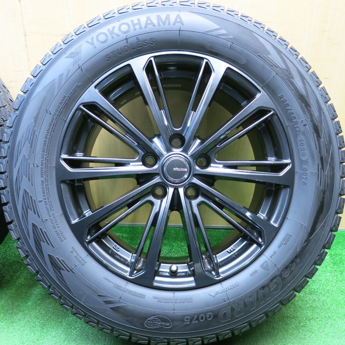 バリ溝！キレイ！9.5分☆スタッドレス 225/65R17 ヨコハマ アイス