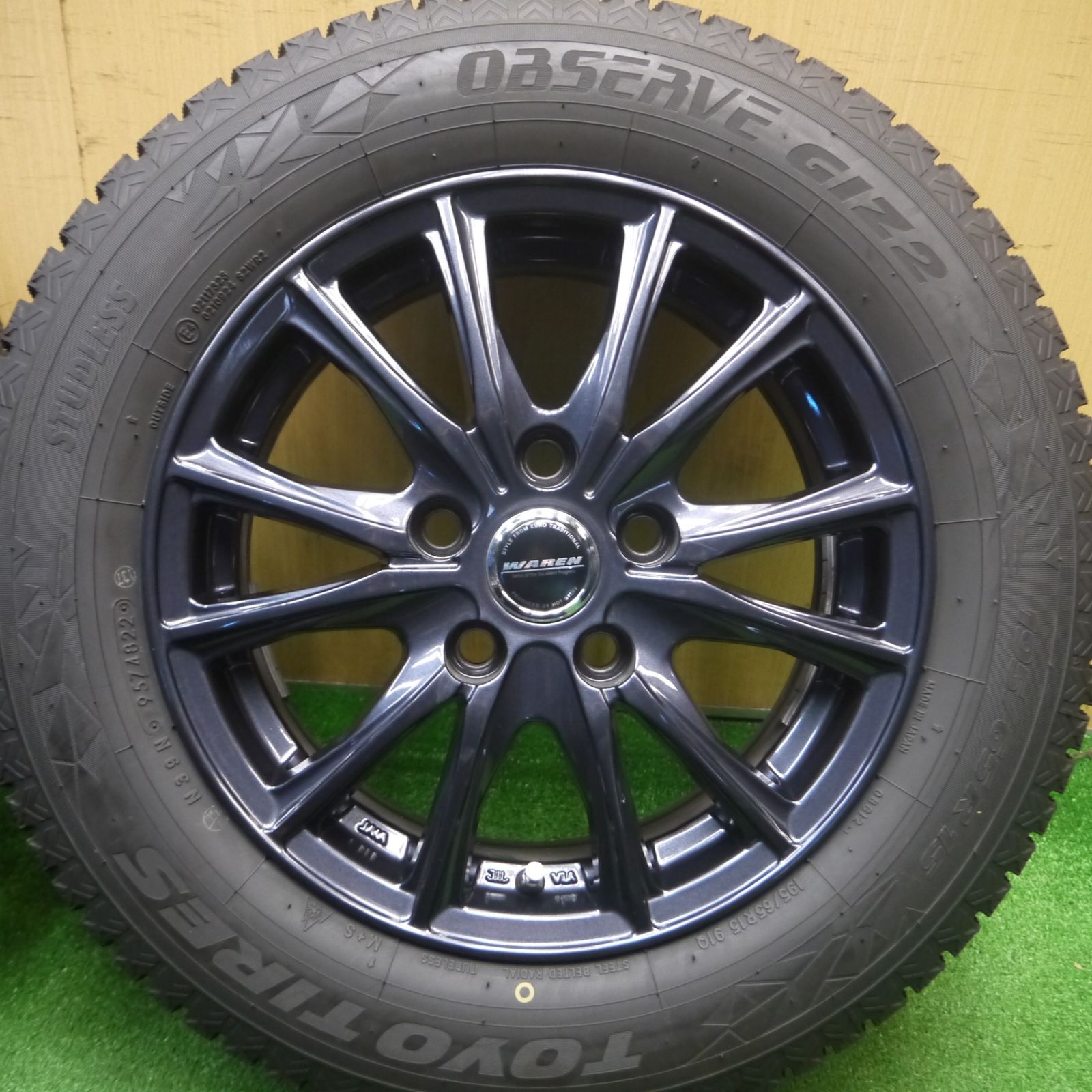 バリ溝！9.5分☆スタッドレス 175/65R15 ヨコハマ アイスガード iG50