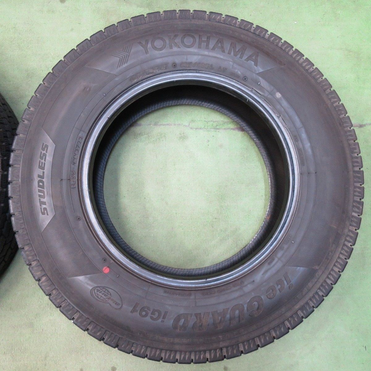 バリ溝！22年！9分☆スタッドレス 195/80R15 107/105L ヨコハマ アイス 