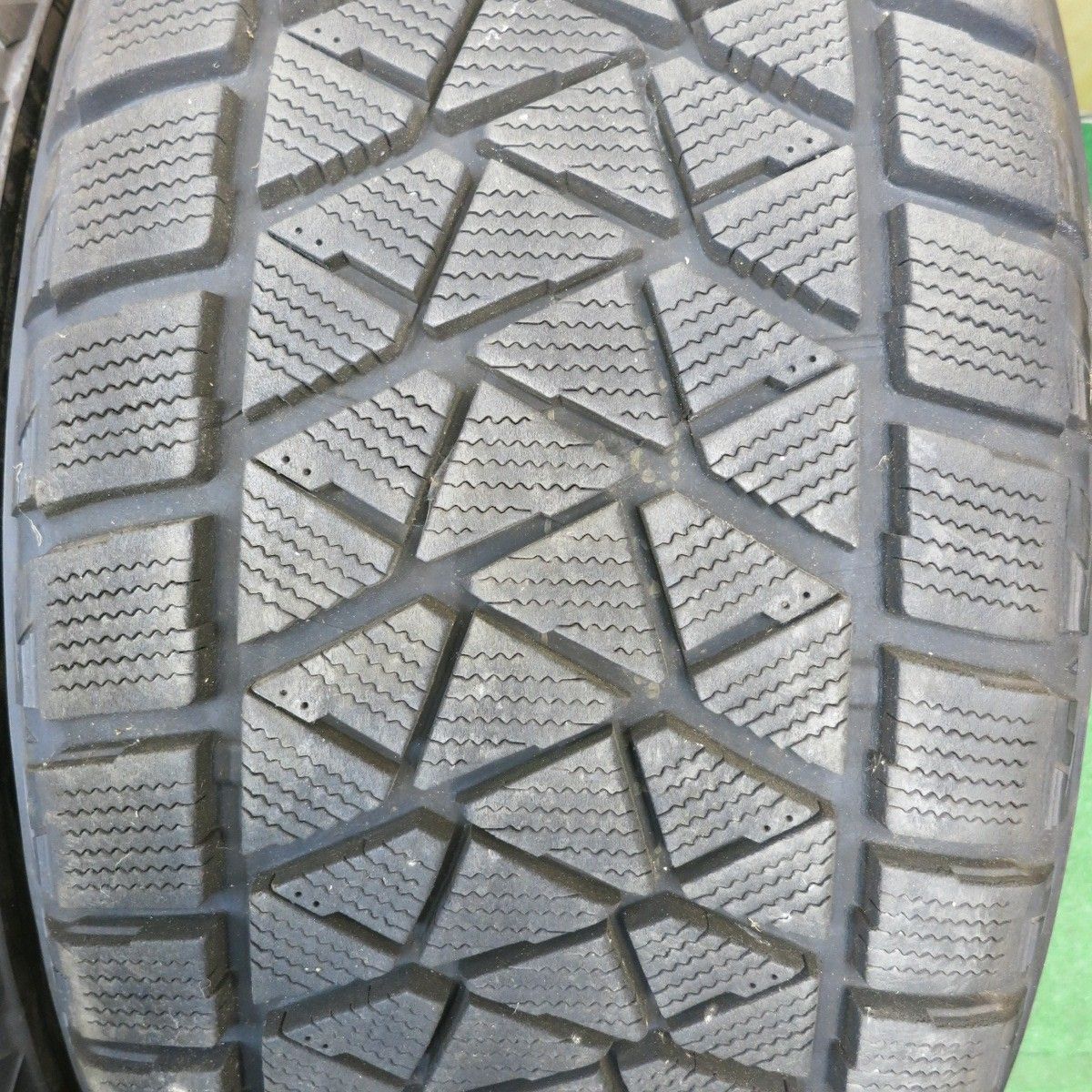 バリ溝！9.5分☆トヨタ ランクル 200 ZX 純正 285/50R20 スタッドレス 