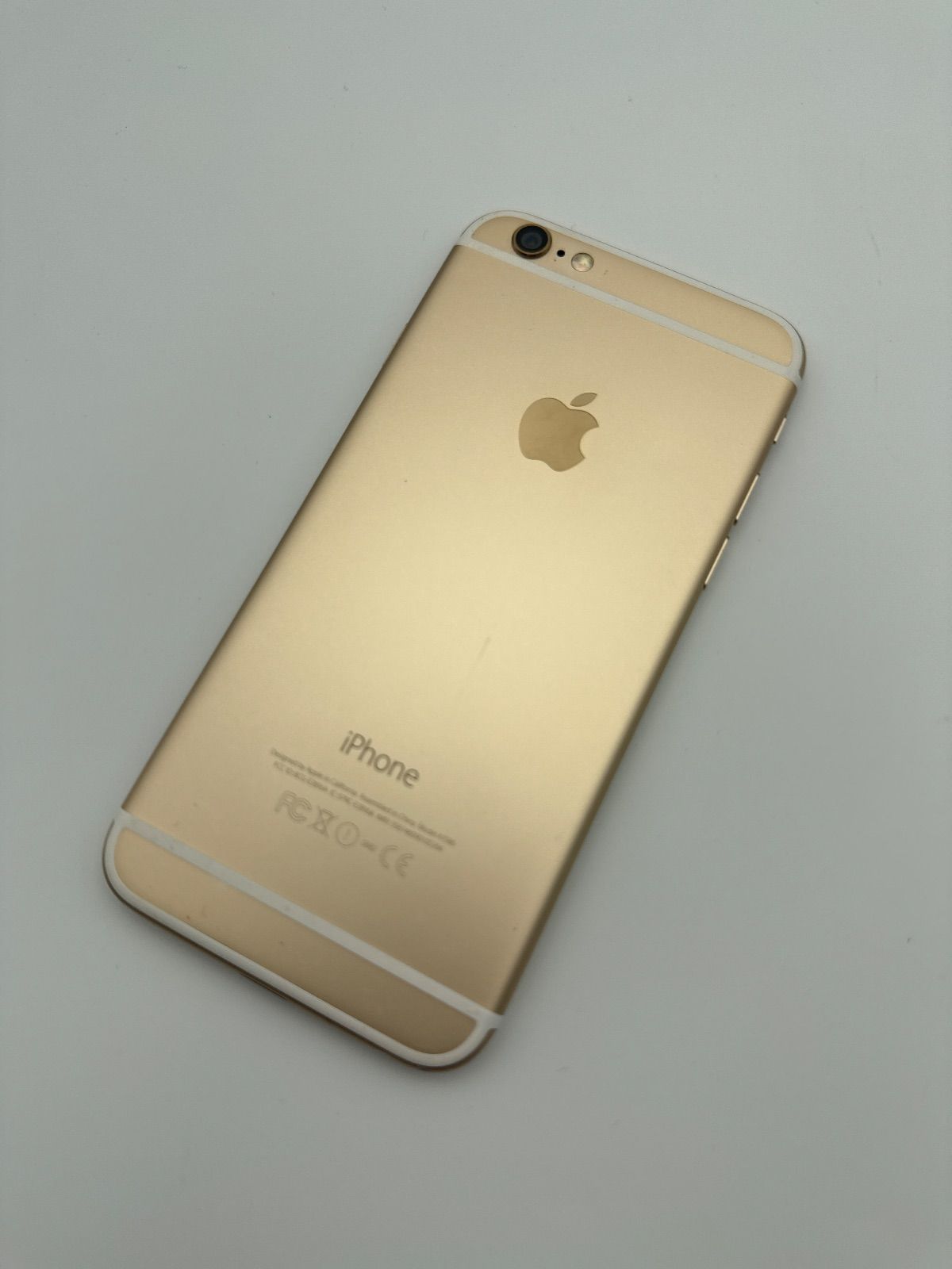 バッテリー容量100％ iPhone6 64GB ゴールド docomo iPhone6 64GB 