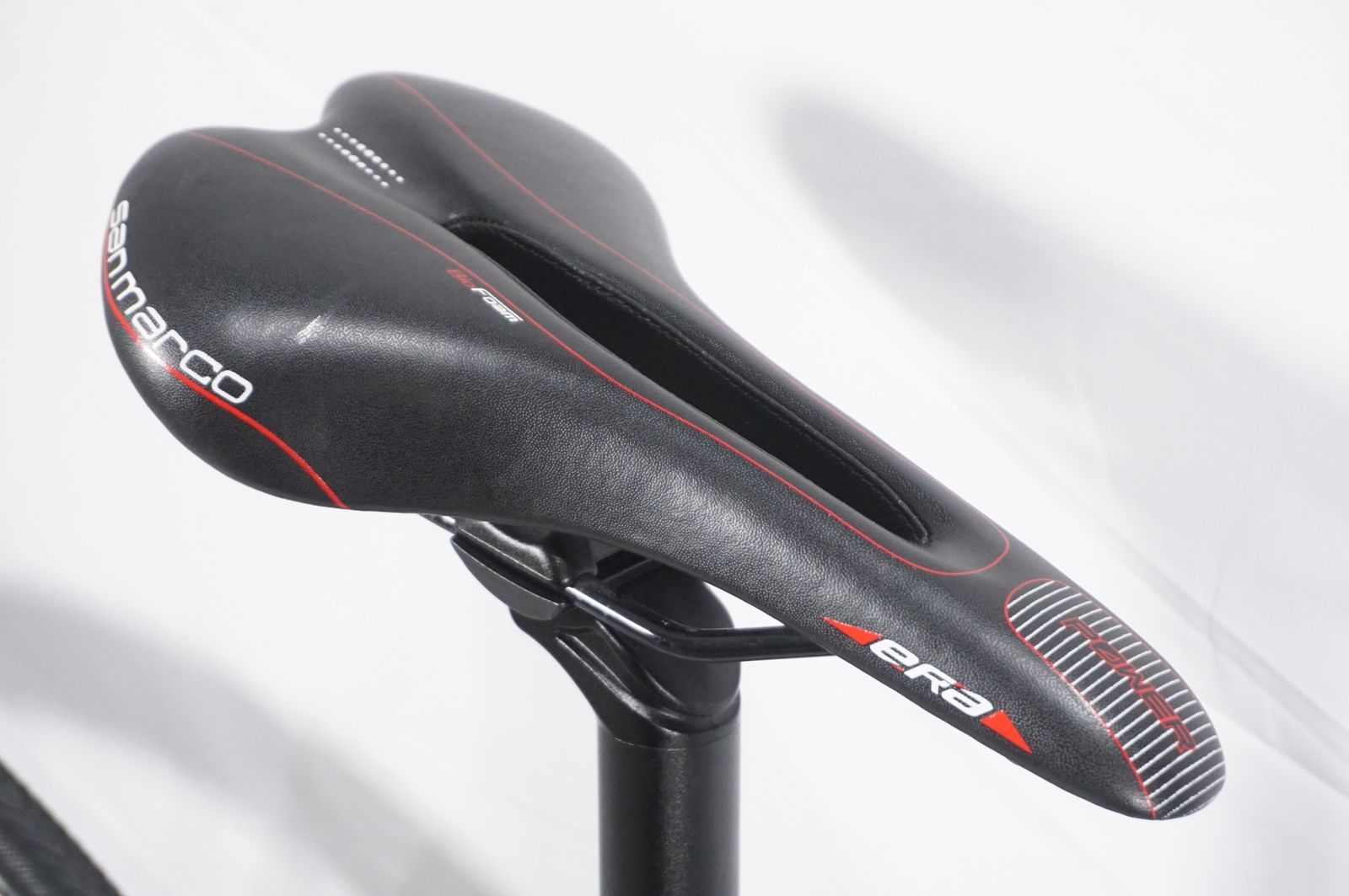 WILIER 「ウィリエール」 LUNA CARBON 105 2018年モデル ロードバイク 