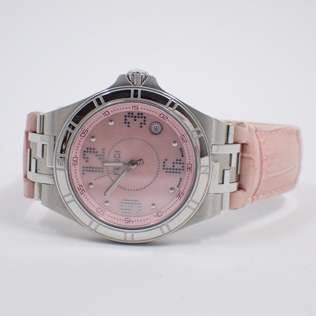 FENDI 腕時計 ハイスピード ピンクシェル文字盤 FENDI 腕時計 ハイスピード ピンクシェル文字盤 【公式通販】
