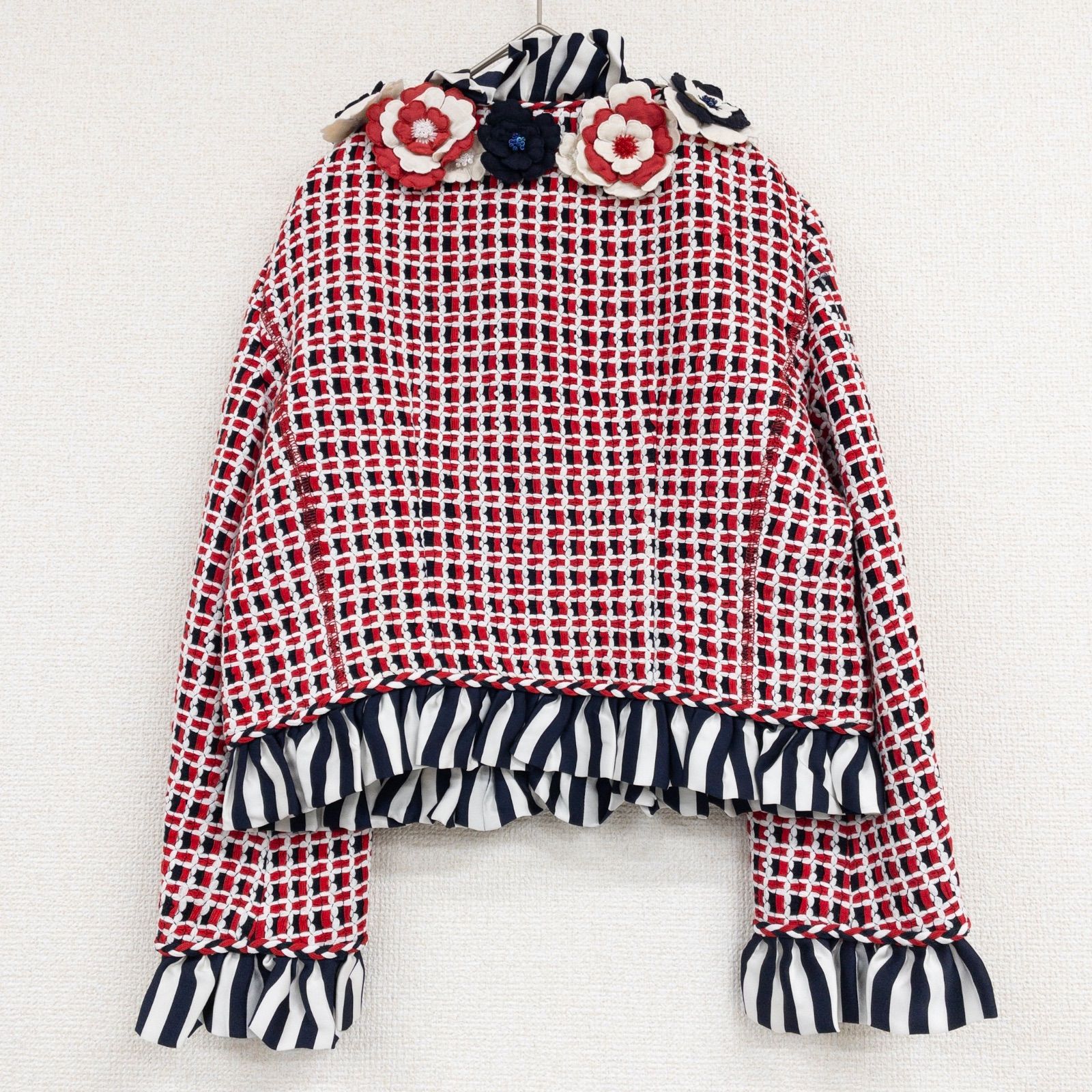 コ*ト様 イタリア製 モスキーノ moschino 新品スタンドカラーフリルダッ コ*ト様 イタリア製 モスキーノ moschino 新品スタンドカラーフリル