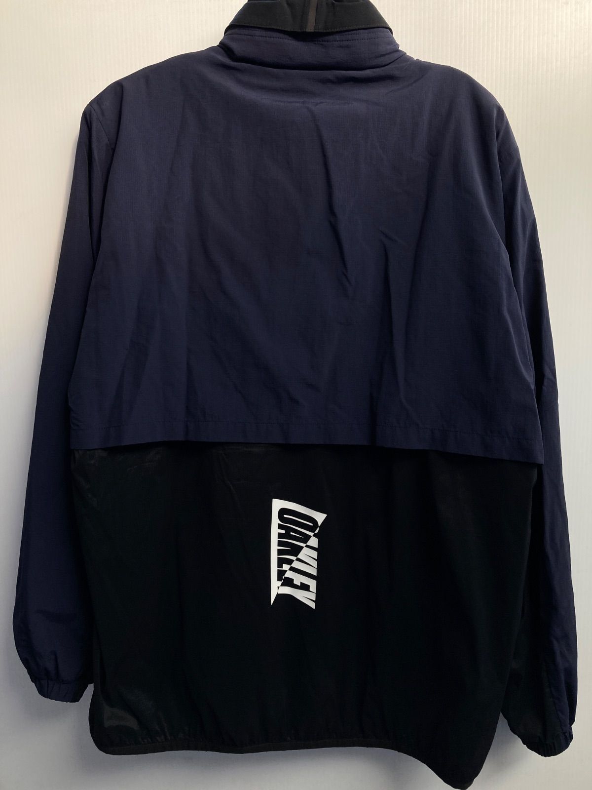 OAKLEY オークリー ナイロンジャケット ネイビー×ブラック /L - メルカリ