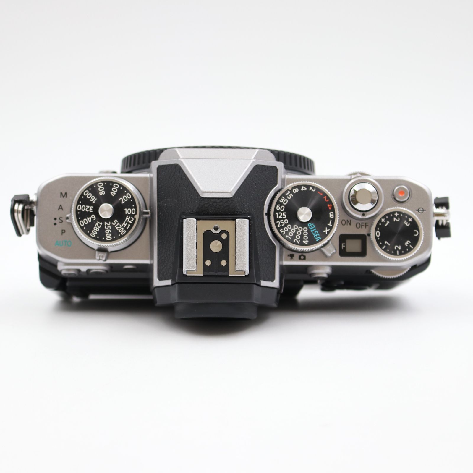 □シャッター数2667枚！極上品□ Nikon Z fc レンズキット(16-50mm