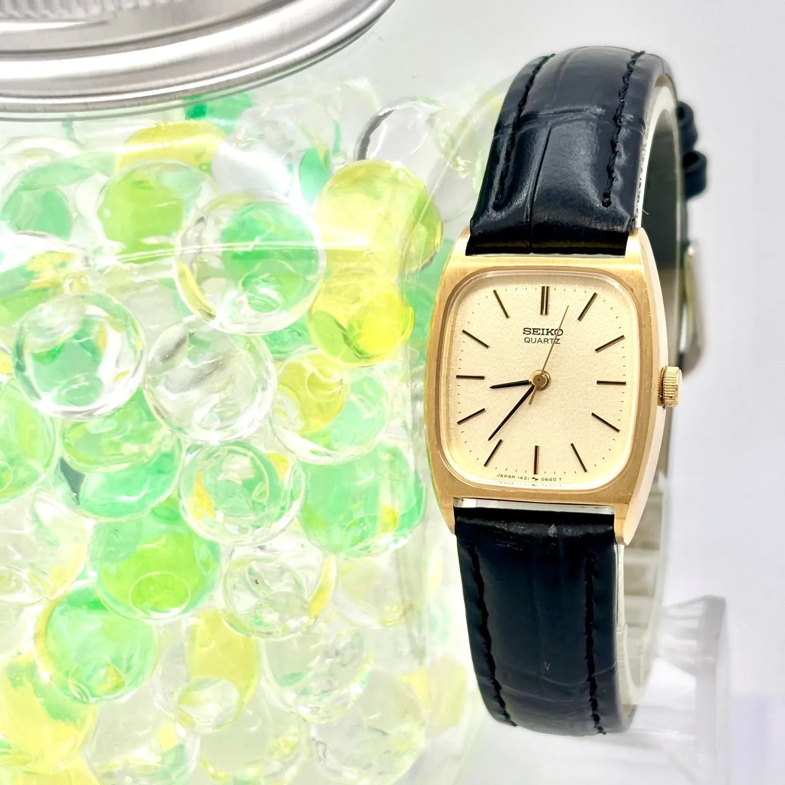 新品電池】SEIKO セイコー レディース 腕時計 ゴールド 1421-5380