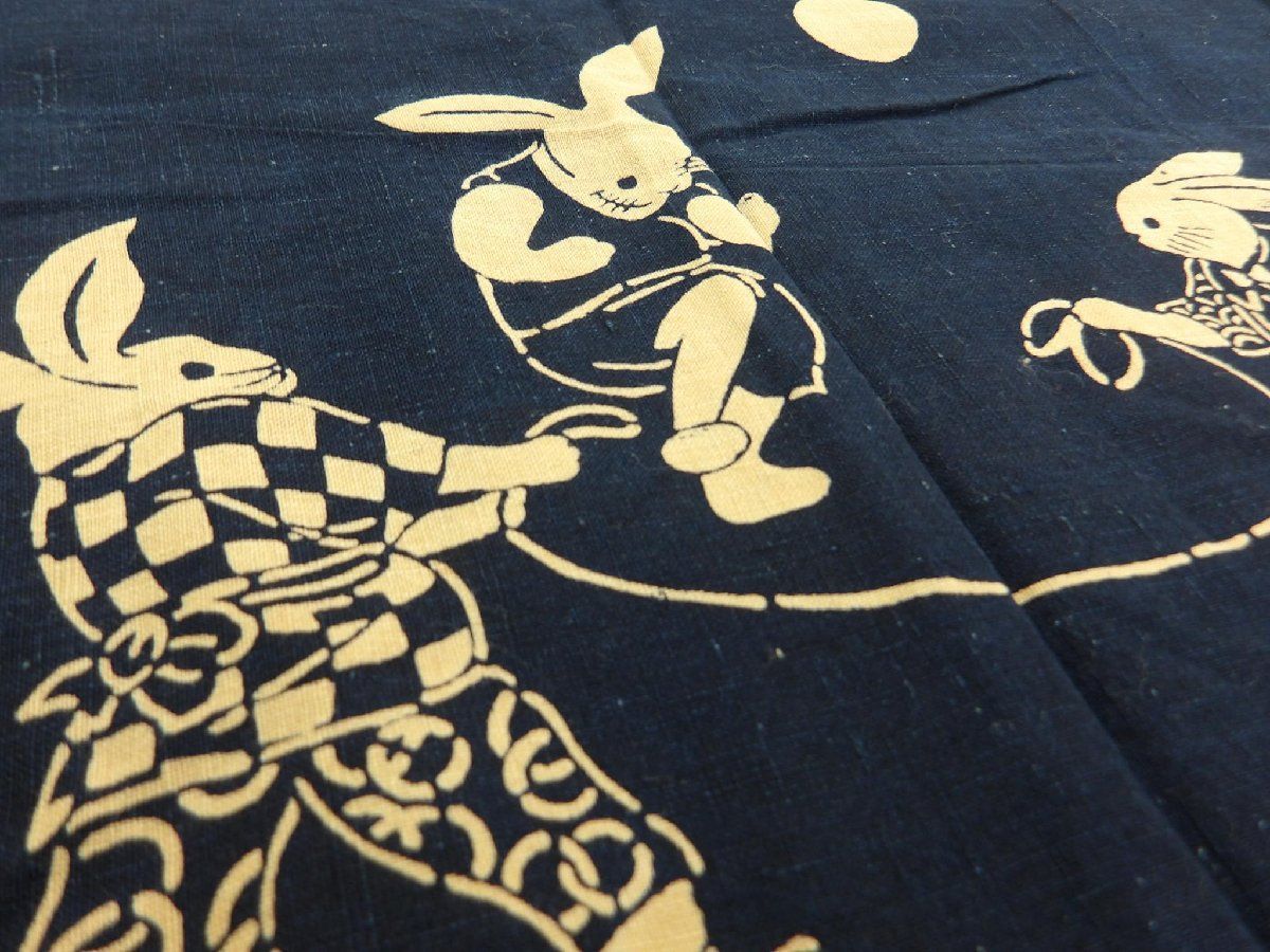 P41446 木綿 藍染め うさぎ 33cm×42cm 古布古裂 k - メルカリ