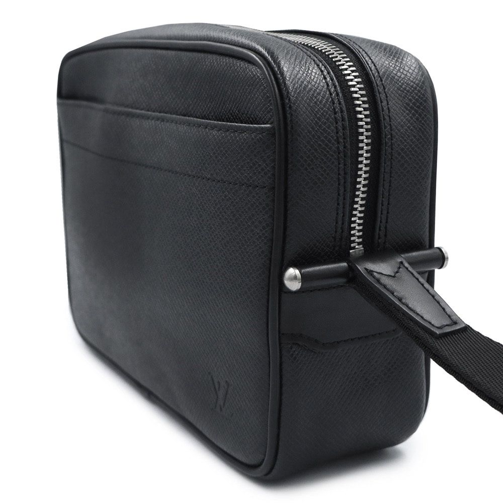 ✨美品✨ ルイヴィトン　タイガ　ネオパヴェル　セカンドバッグ　アルドワーズ　黒 ルイヴィトン セカンドバッグ パヴェル タイガ アルドワーズ M31142