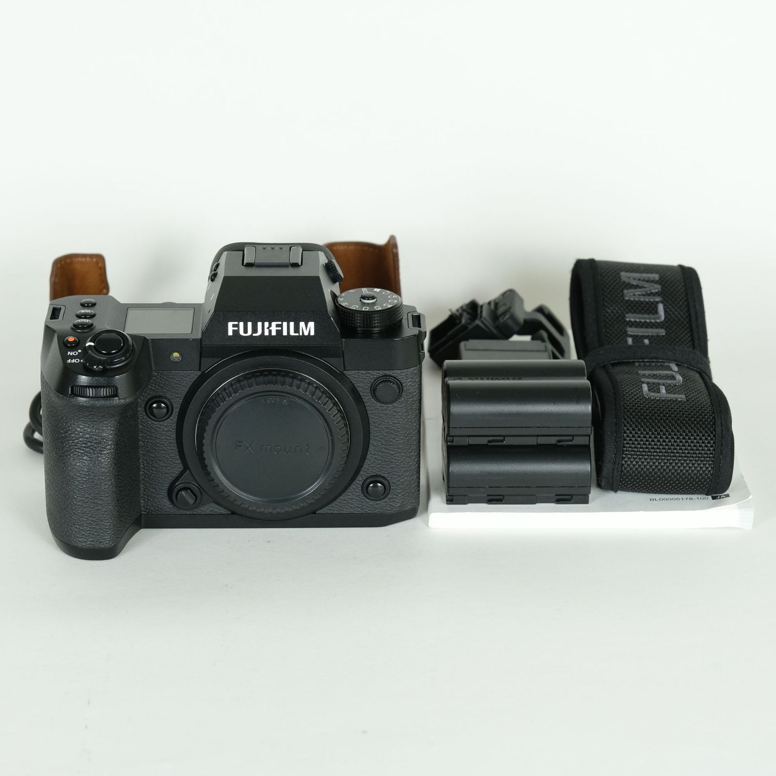 美品 | シャッター数20,880回｜バッテリー2個付] FUJIFILM X-H2
